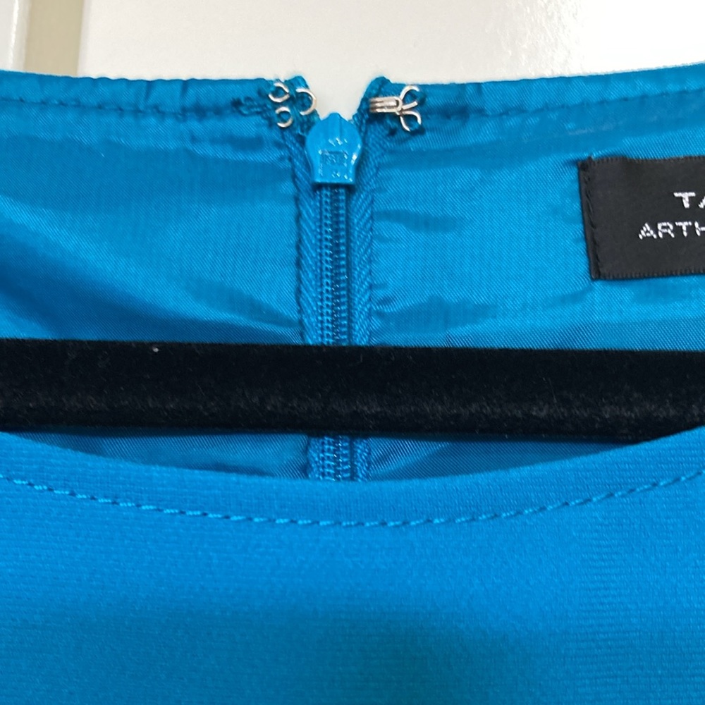 Tahari Arthur S Levine blue/teal dress ⬇️ Price Drop⬇️ - Picture 5 of 9
